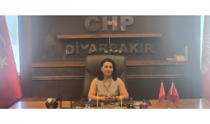 CHP Bağlar İlçe Başkanı Çiğdem Özturan Kurt: “Yeni il başkanımıza başarılar diliyoruz” - GÜNDEM - İnternetin Ajansı