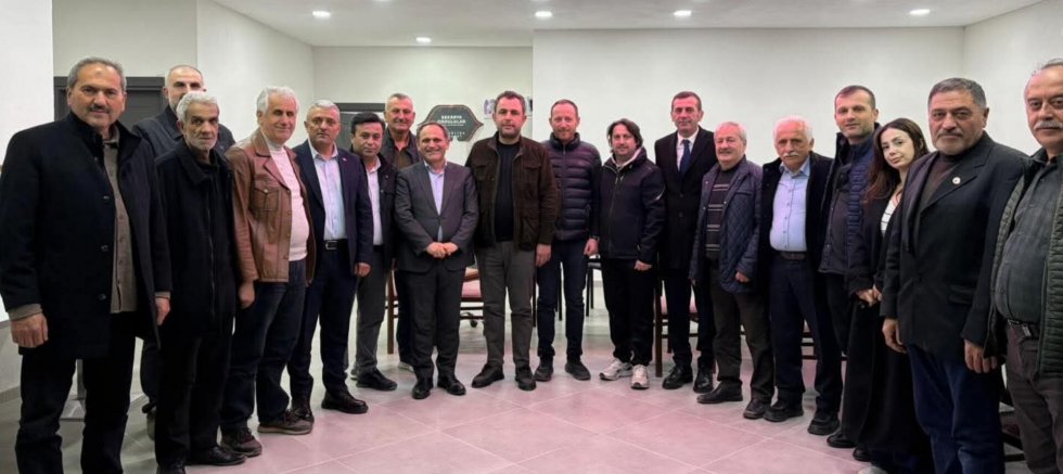 Ecevit Keleş: Sakarya Ordulular Derneği’ni Ziyaret Ederek Miting Davetimizi İlettik - GÜNDEM - İnternetin Ajansı