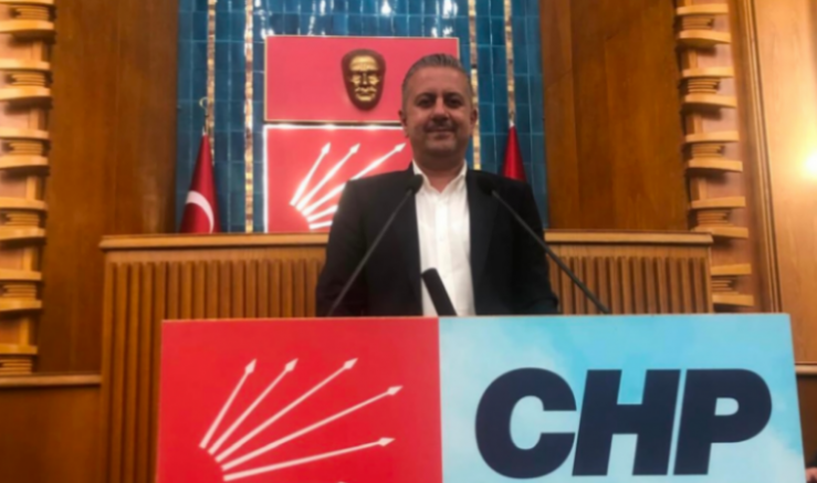 Ümit Akbel: “Uşak Örgütü Olarak Genel Başkanımız Özgür Özel’in Yanındayız” - GÜNDEM - İnternetin Ajansı